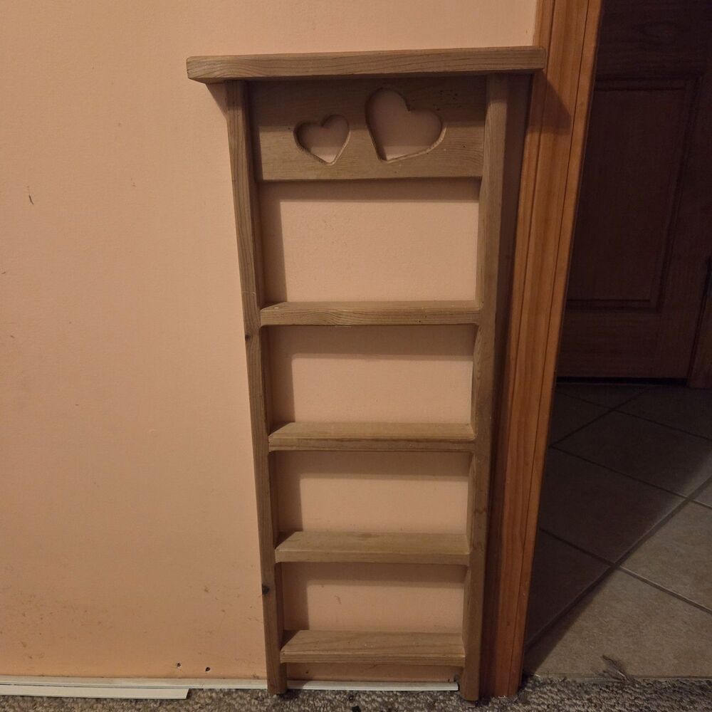Wooden Wall Display Shelf with Heart Cutouts - Natural